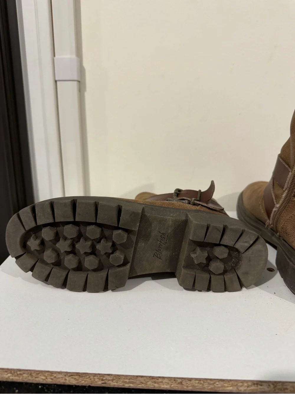 Girls Brown Faux-Suede Buckle Ankle Boots with Shearling Lining Size 3
